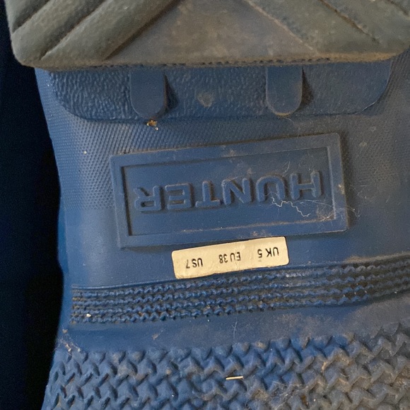 Blue hunter rain boots size 7 - Picture 7 of 9